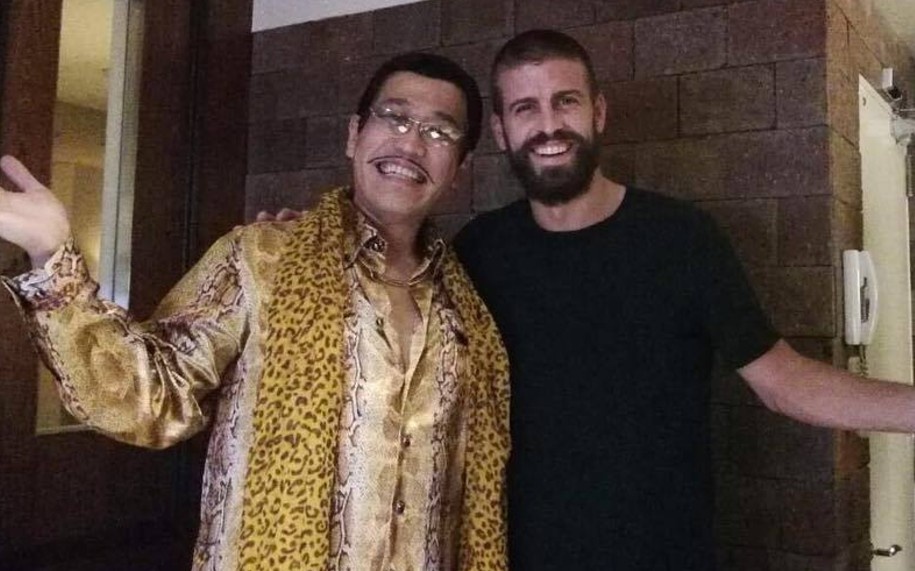 Pique tro tai ca hat voi 'sieu pham' PPAP hinh anh