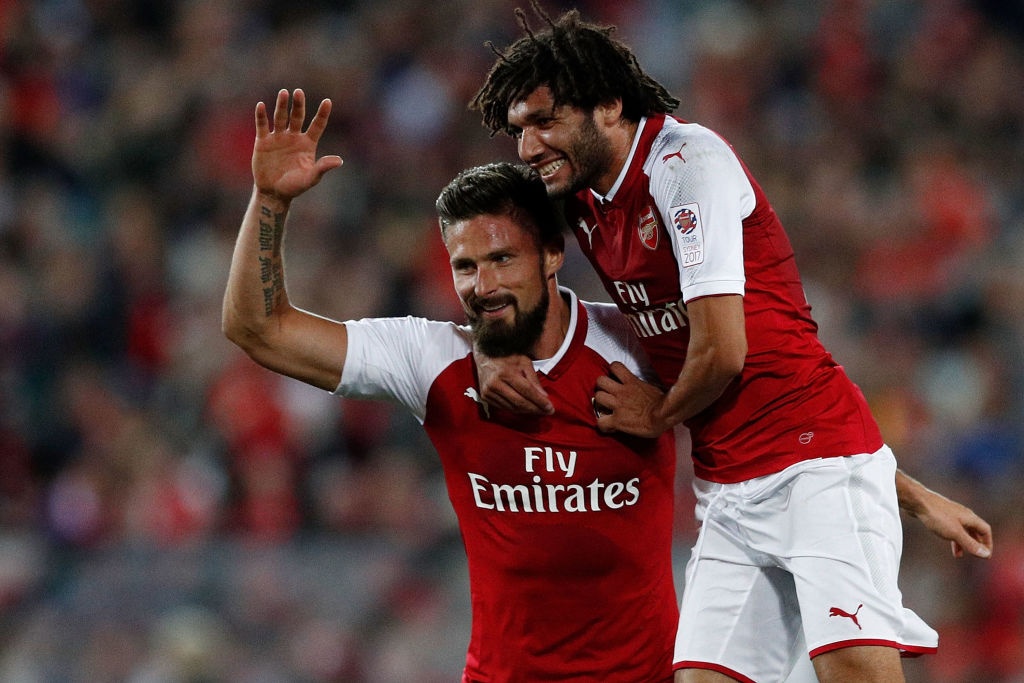 Lacazette đá chính ảnh 3 Lacazette da chinh anh 3