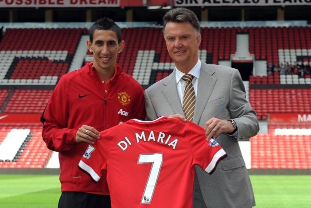 2 tan binh Man City vao doi hinh dat nhat the gioi anh 9