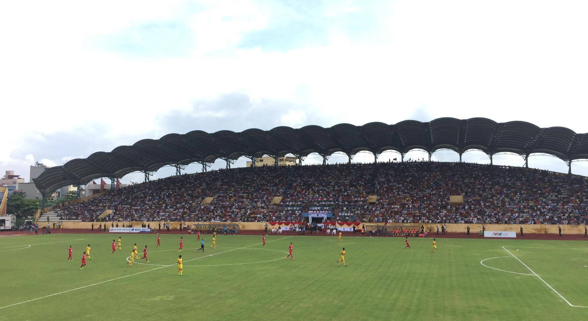 Nam Định thăng hạng V. League ảnh 1 Nam Dinh thang hang V. League anh 1