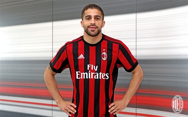 AC Milan tan binh thu 10 anh 3