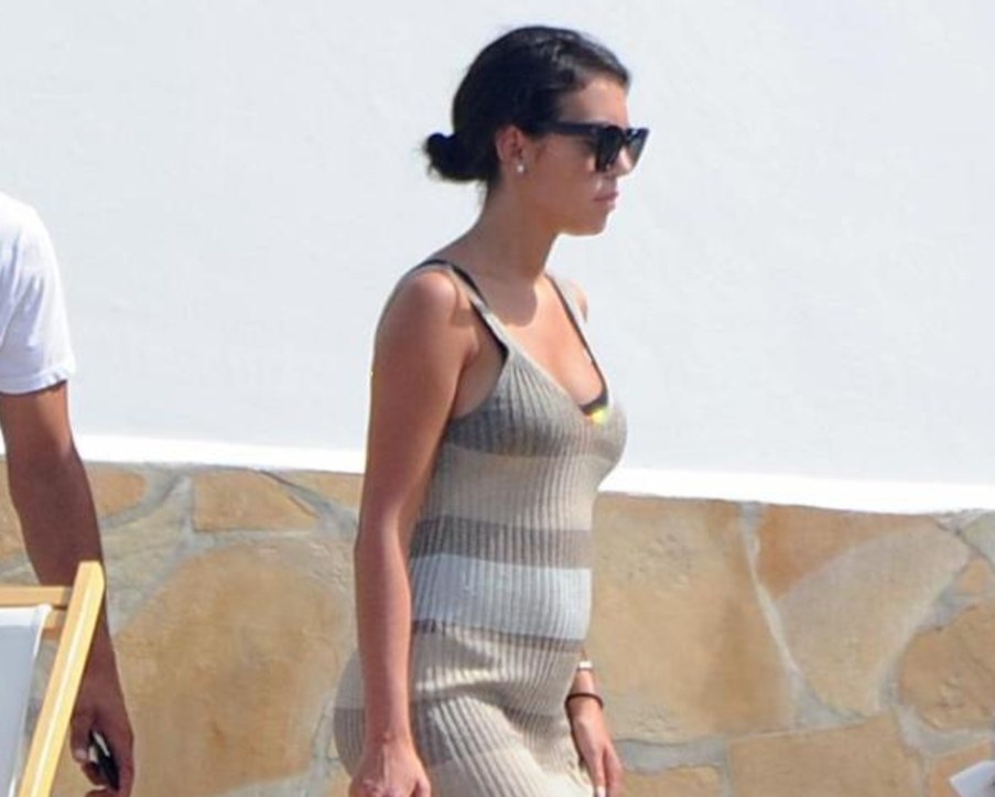 Ronaldo đón tin vui thứ 3 trong năm 2017 ảnh 1 Ronaldo don tin vui thu 3 trong nam 2017 anh 1