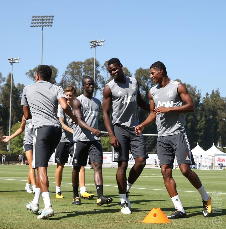 Dàn sao MU sẵn sàng đối đầu Real Madrid ảnh 3 Dan sao MU san sang doi dau Real Madrid anh 3