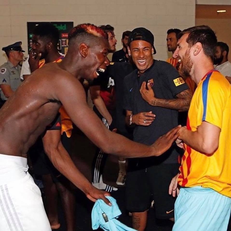 Pogba cười đùa với Messi, Neymar ảnh 3 Pogba cuoi dua voi Messi, Neymar anh 3