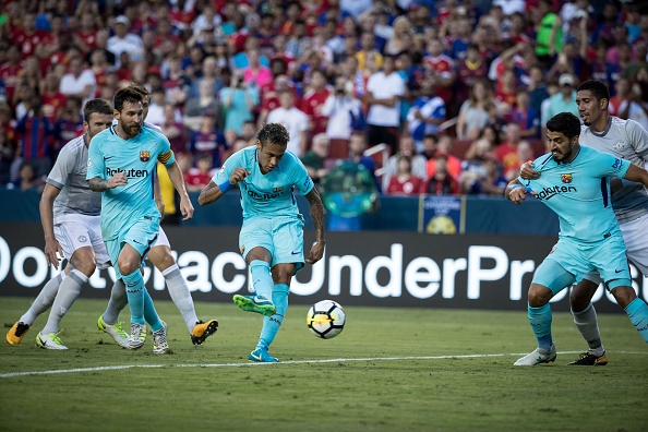 Pogba cười đùa với Messi, Neymar ảnh 4 Pogba cuoi dua voi Messi, Neymar anh 4