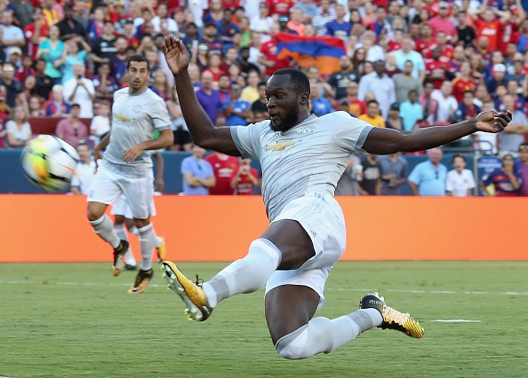 Barcelona vs Man Utd (1-0): Lukaku choi mo nhat hinh anh