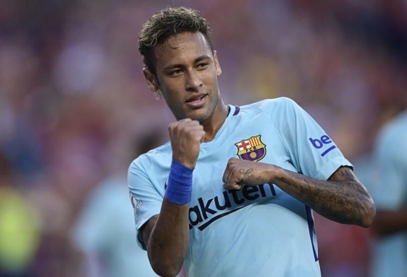 Neymar lam lu mo tan binh 75 trieu bang cua Man Utd hinh anh
