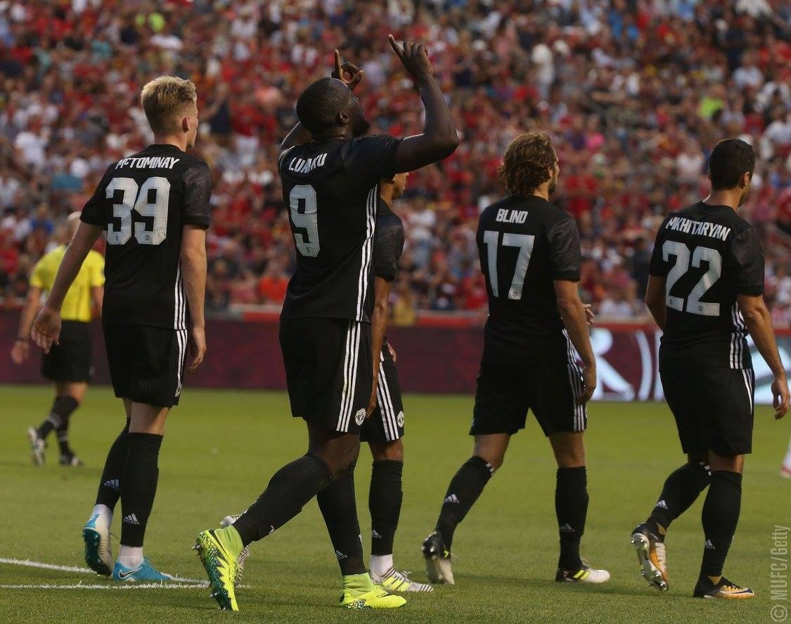 20 khoanh khac dep cua Man Utd trong tour du dau anh 10