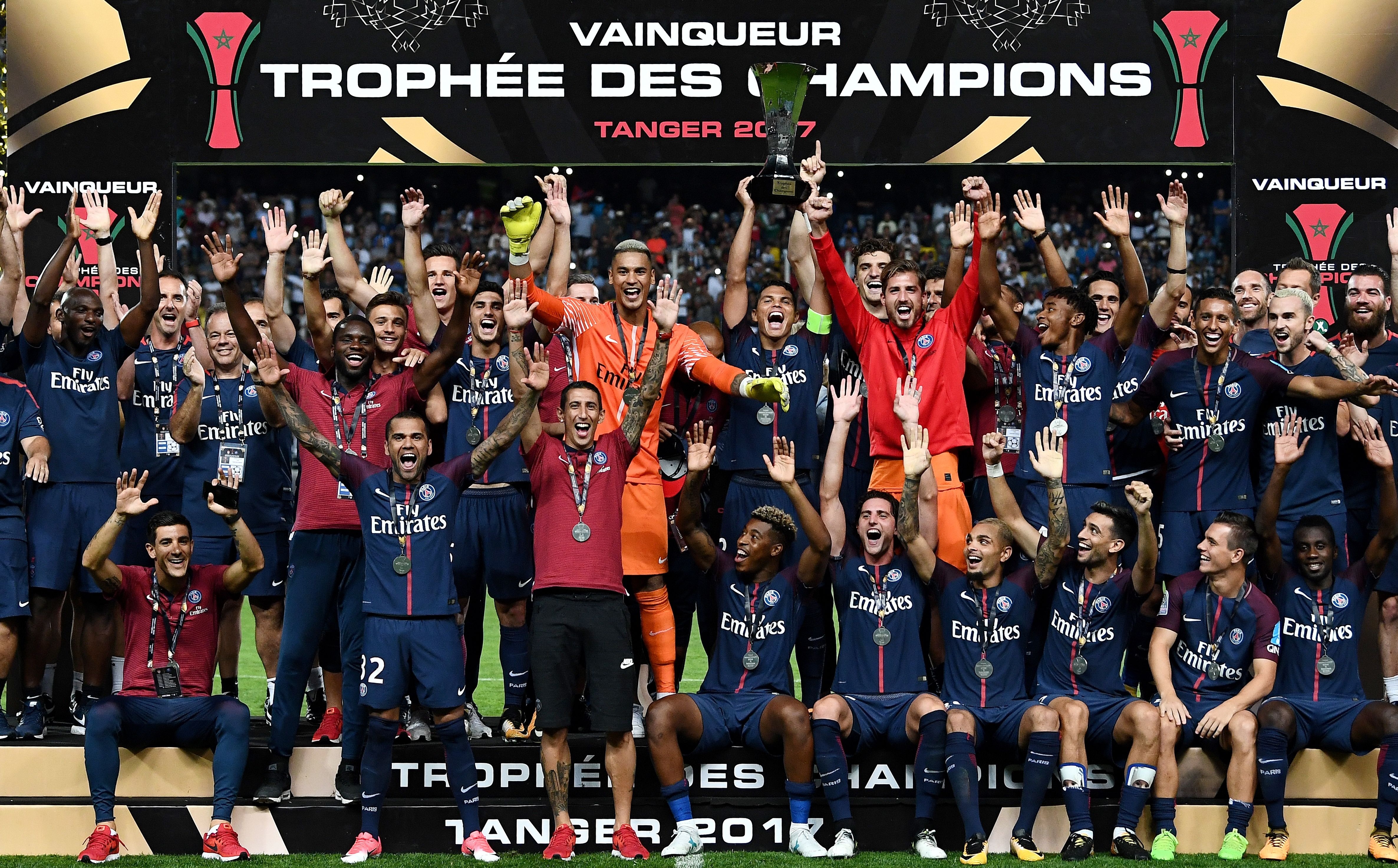 Dani Alves toa sang,  PSG gianh sieu cup Phap anh 9