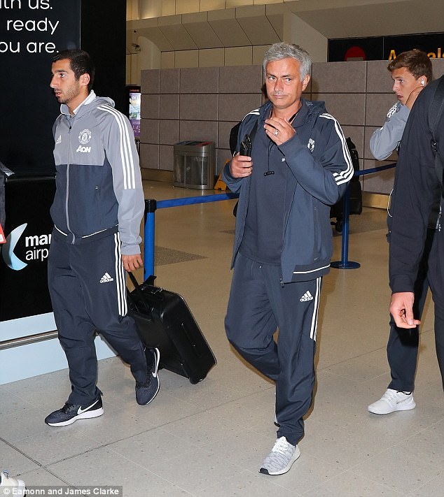 Fellaini dính chấn thương ảnh 1 Fellaini dinh chan thuong anh 1