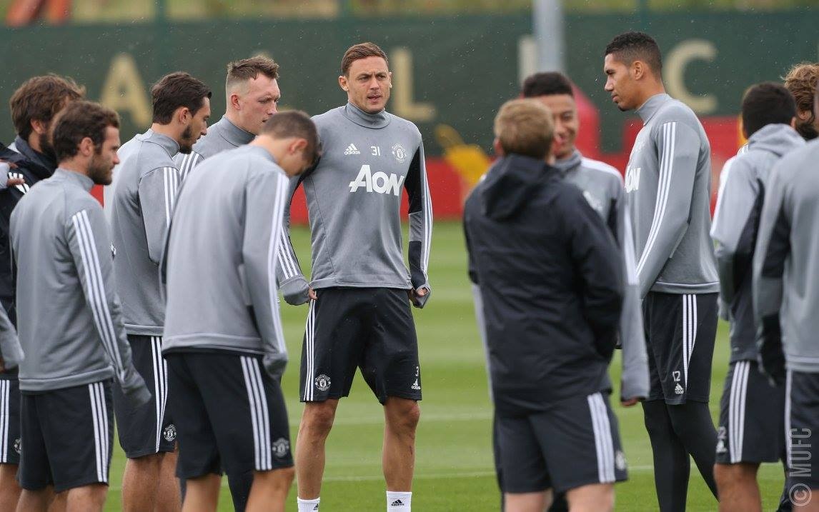 Matic quan quyt Mata trong buoi tap anh 2