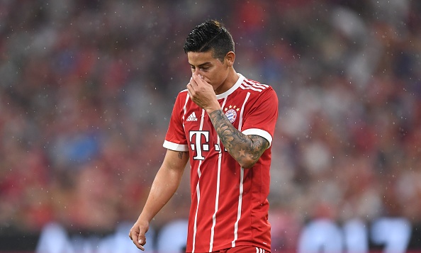 James choi mo nhat, Bayern tham bai tren san nha hinh anh