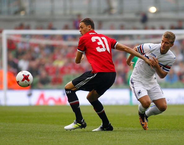 Matic ra mắt trong trận thắng 2-1 của MU ảnh 5 Matic ra mat trong tran thang 2-1 cua MU anh 5