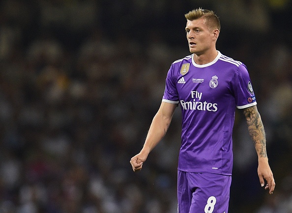 doi hinh ket hop Real vs Man Utd anh 7