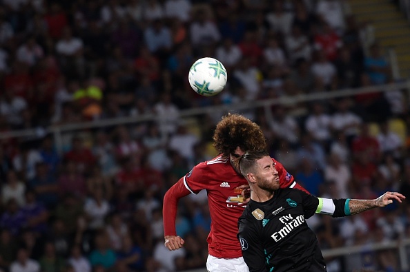 Fellaini hóa người hùng ảnh 3 Fellaini hoa nguoi hung anh 3