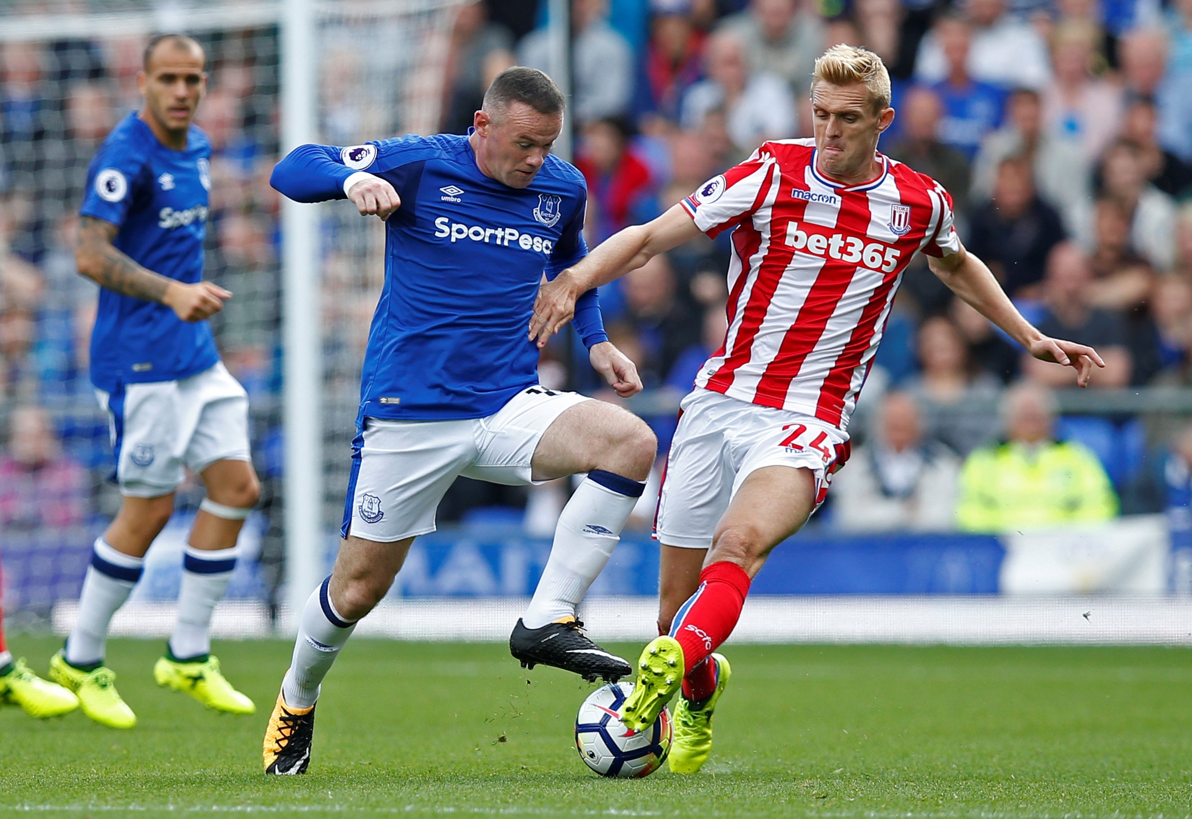 Rooney ghi ban anh 2