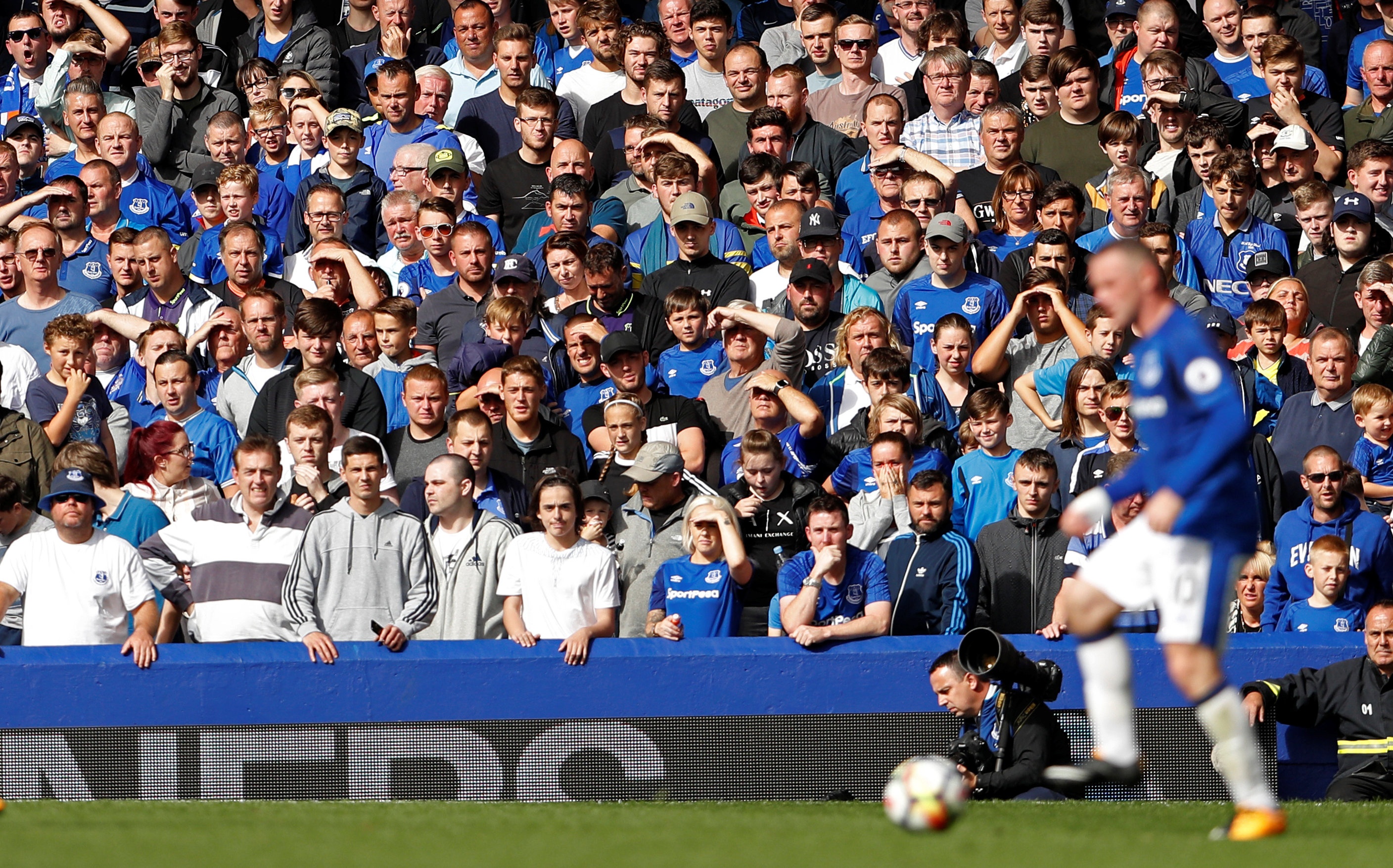 Rooney ghi ban anh 7