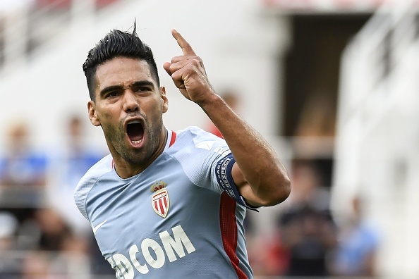 Falcao lap hat-trick anh 5