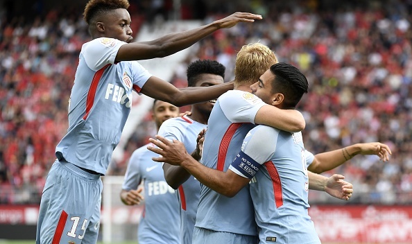 Falcao lap hat-trick anh 6