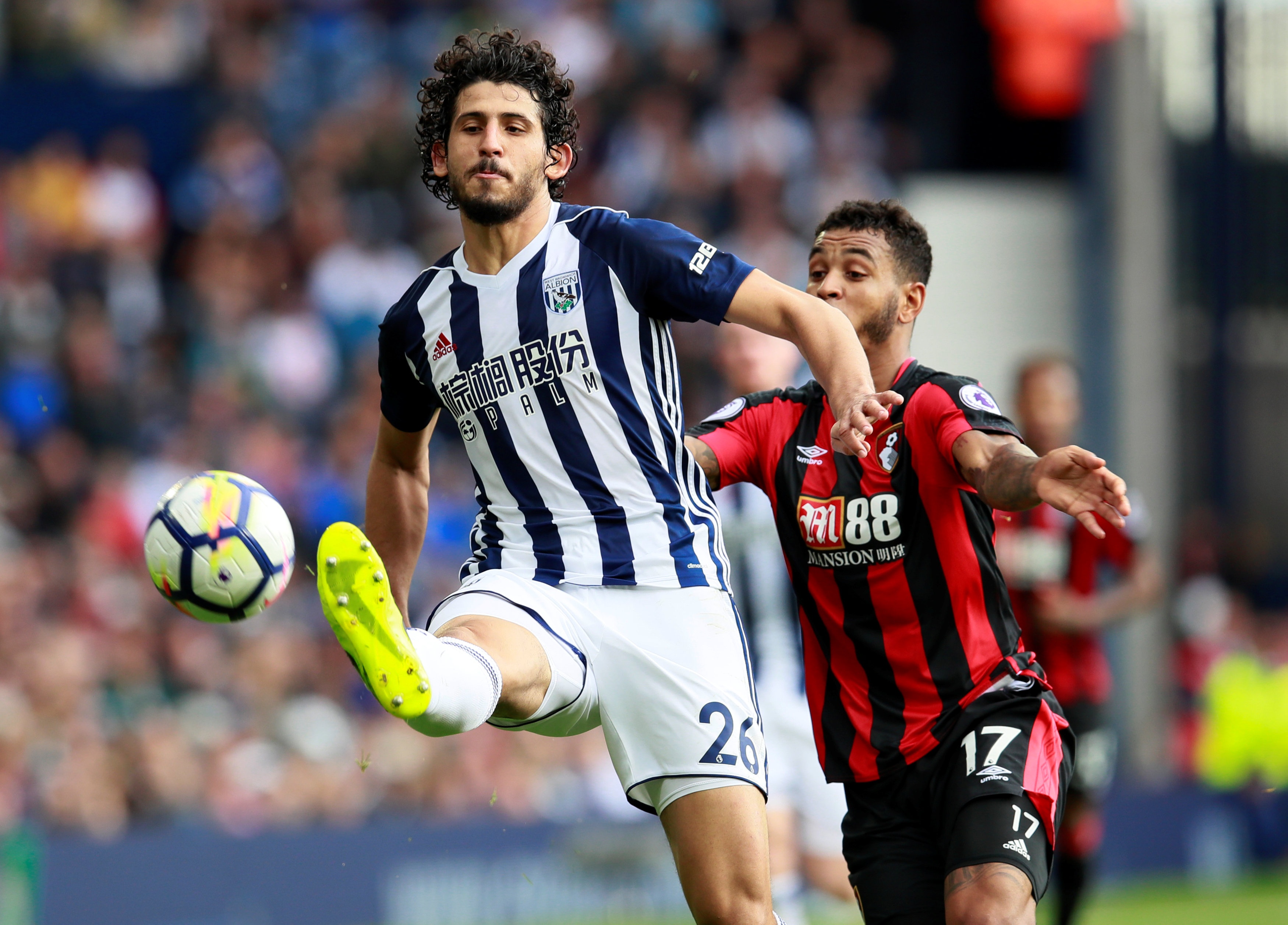 tan binh toa sang o vong 1 Premier League anh 10