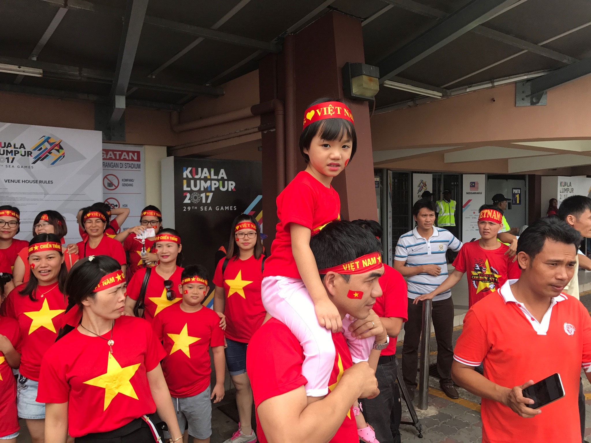 CDV,  co dong vien,  bong da,  SEA Games anh 10