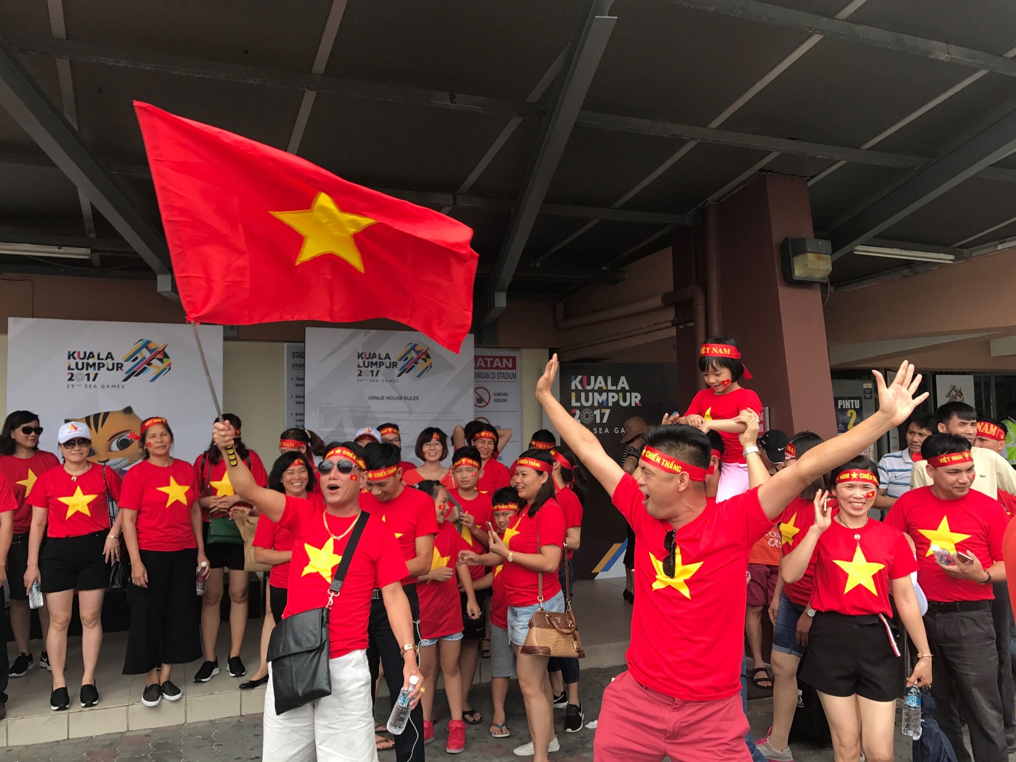 CDV,  co dong vien,  bong da,  SEA Games anh 11