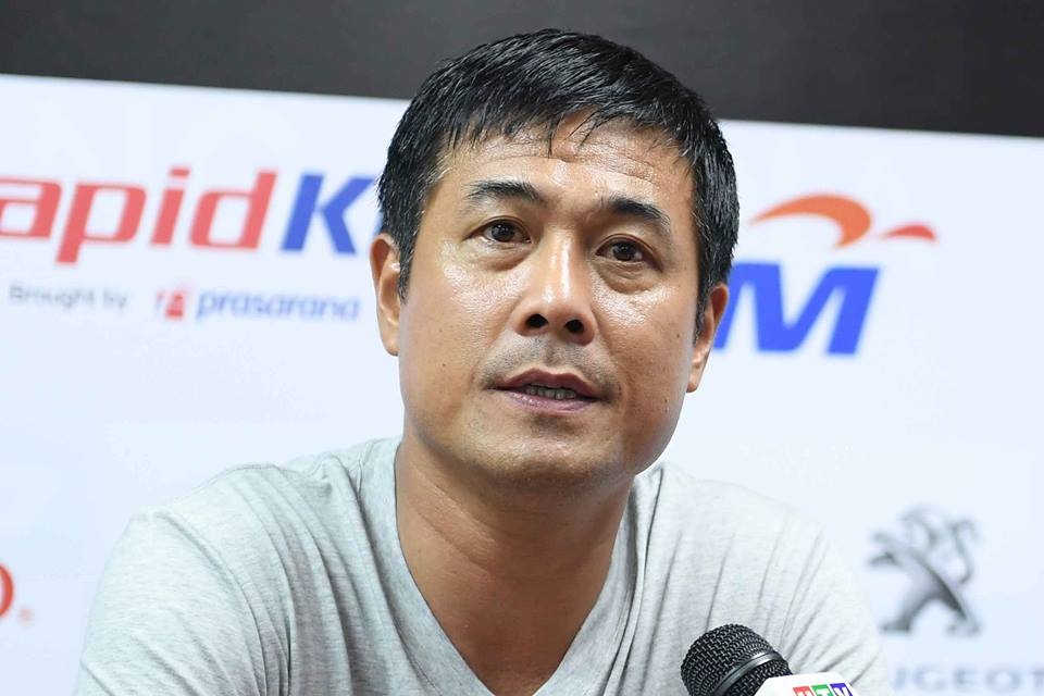 HLV Huu Thang: 'Van Hau choi hay nho Cong Phuong, Xuan Truong' hinh anh