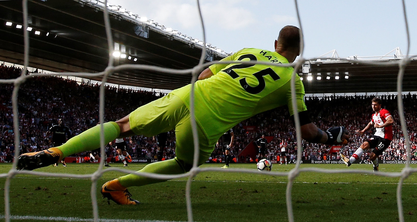 Chicharito lap cu dup anh 10