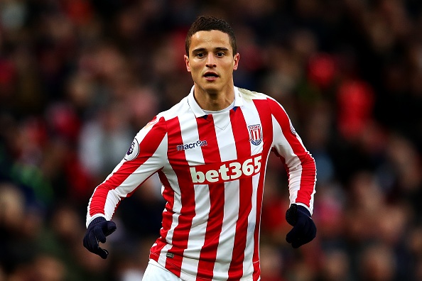 5 nhà vô địch châu Âu trong đội hình Stoke ảnh 6 5 nha vo dich chau Au trong doi hinh Stoke anh 6