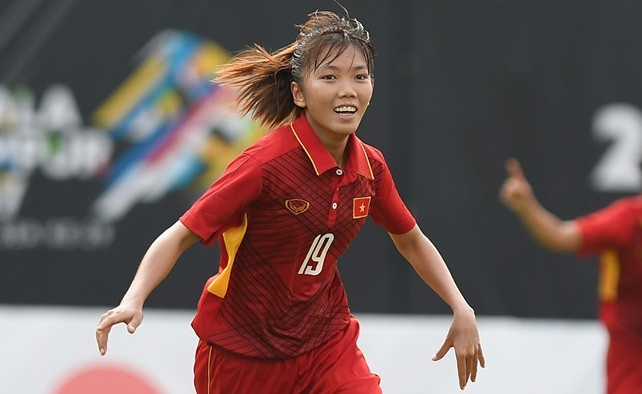 Truc tiep bong da nu Viet Nam vs Thai Lan hinh anh