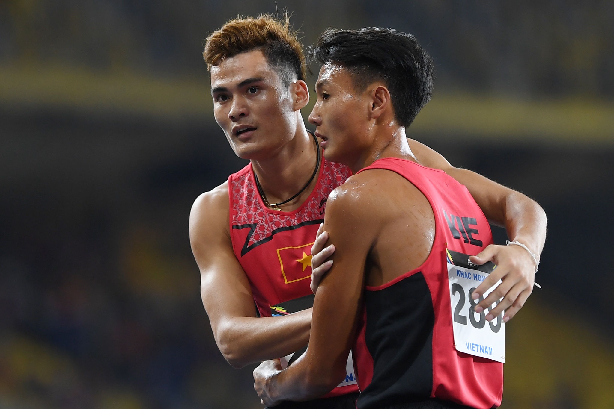 Tuyen dien kinh nu rang ro khi gianh HCV anh 8