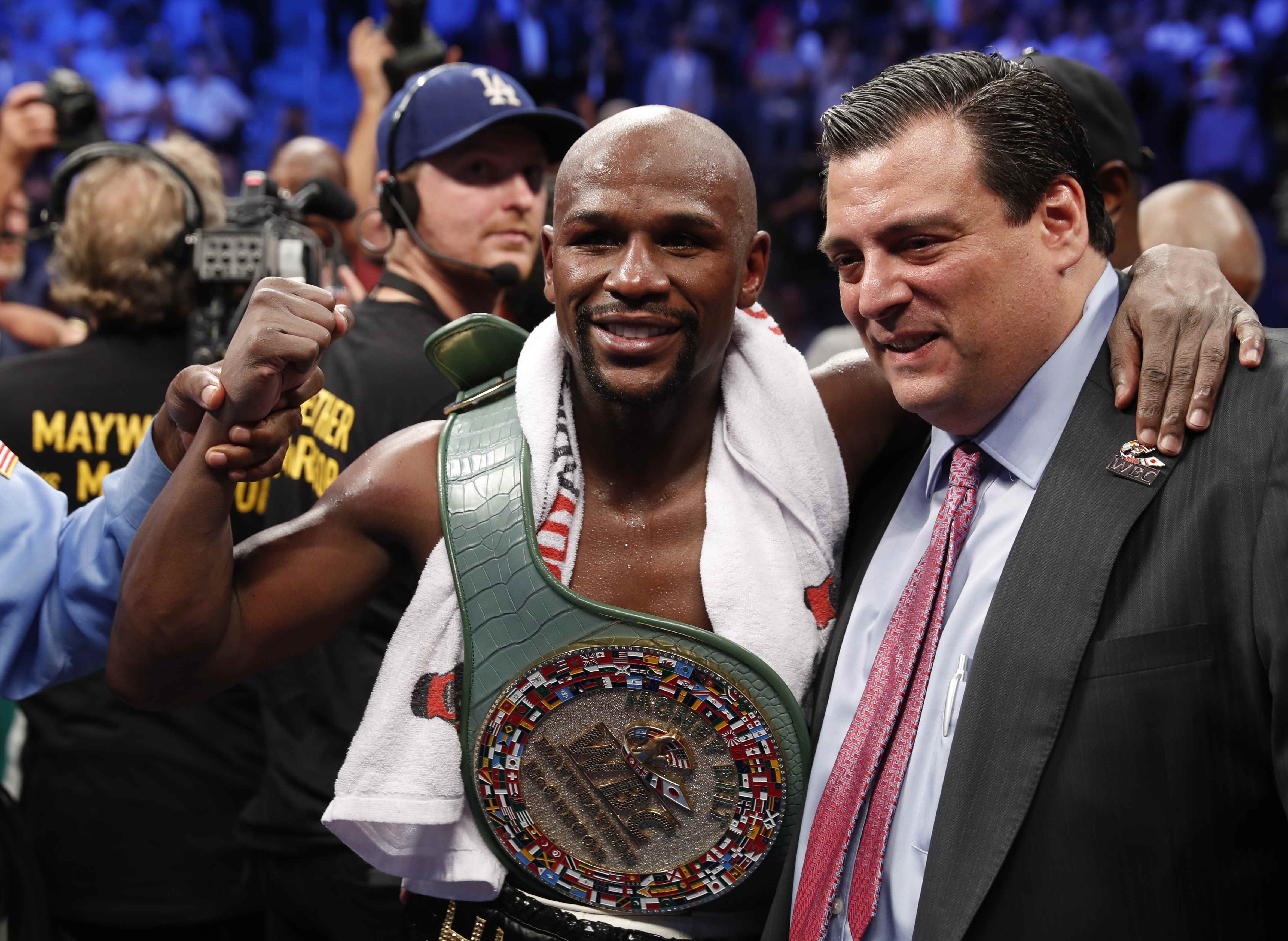 Mayweather vs McGregor anh 11