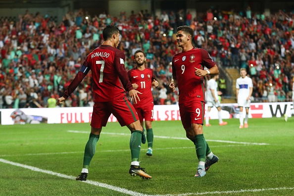 Ronaldo lập hat-trick ảnh 3 Ronaldo lap hat-trick anh 3
