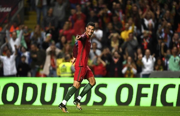 Ronaldo lập hat-trick ảnh 7 Ronaldo lap hat-trick anh 7