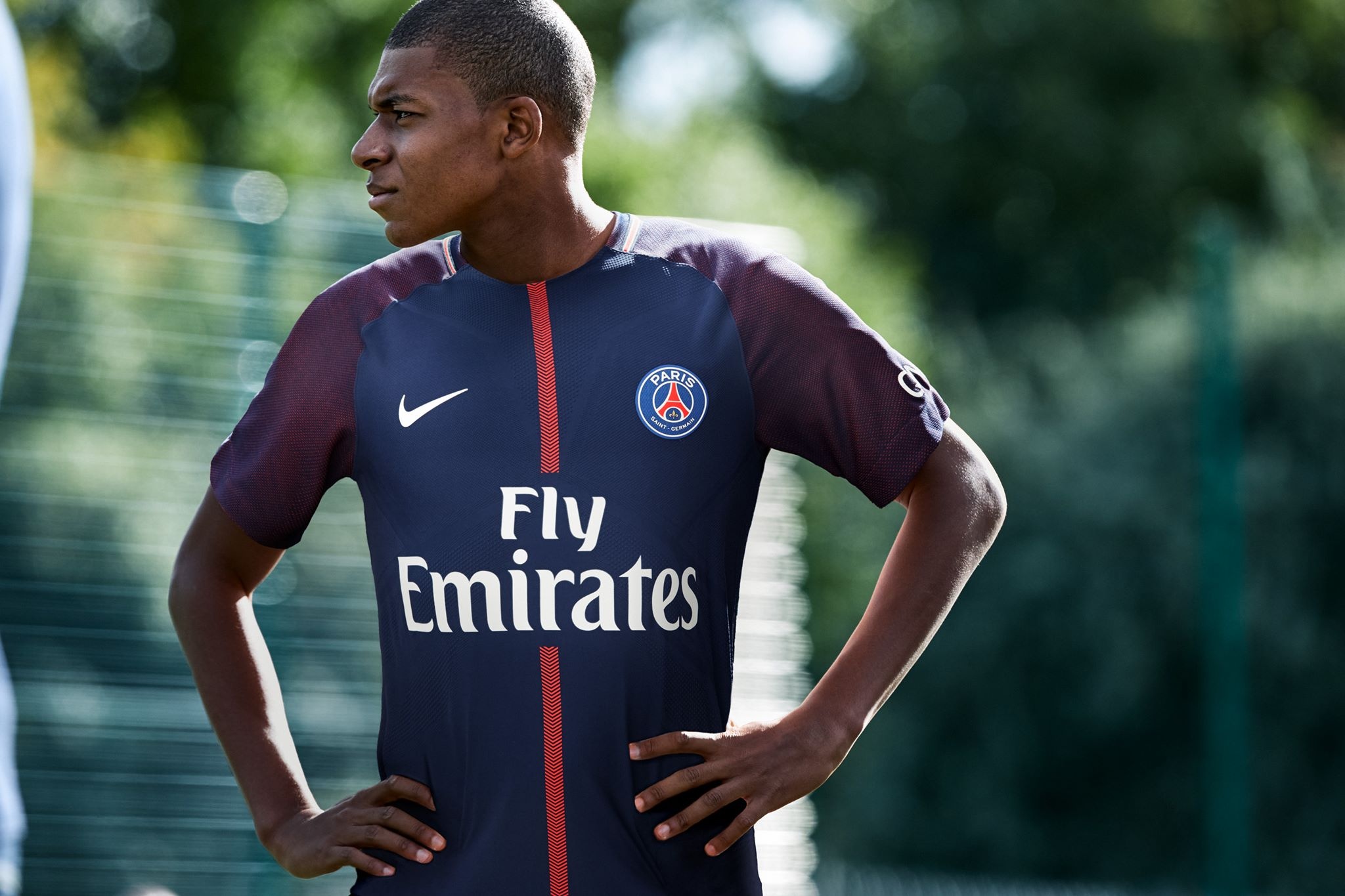 Mbappe sang PSG ảnh 2 Mbappe sang PSG anh 2