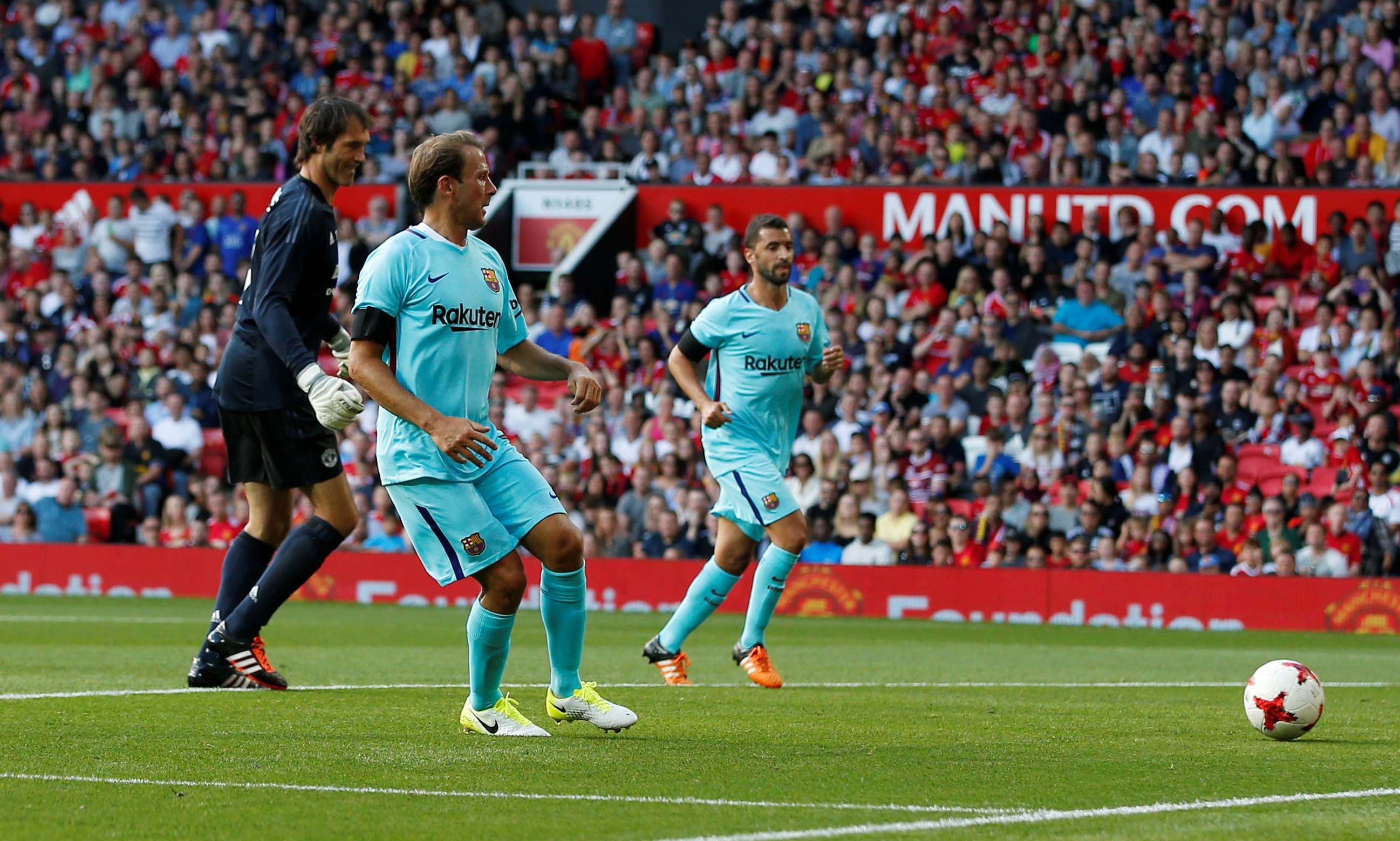 huyen thoai MU vs Barca anh 8