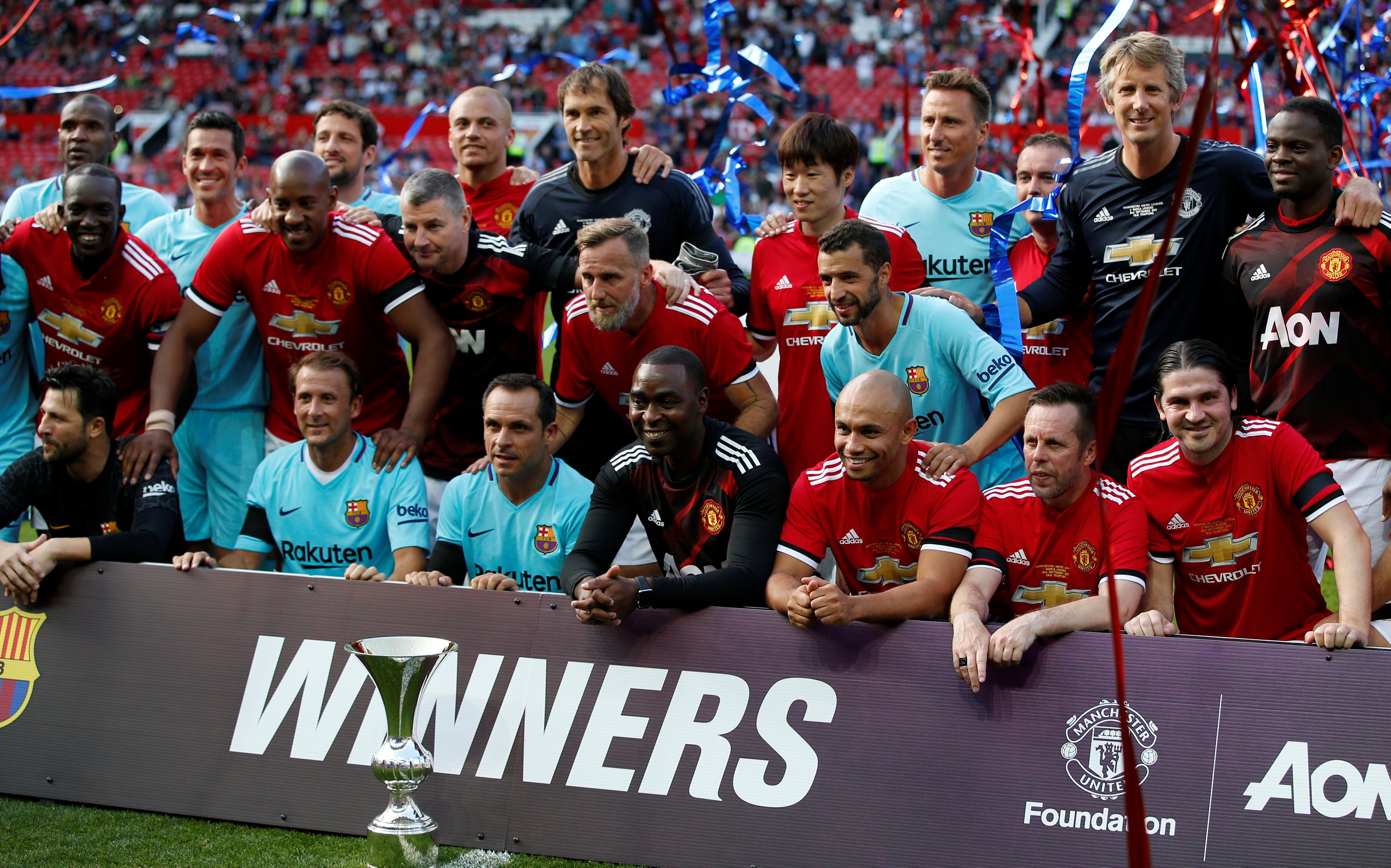 huyen thoai MU vs Barca anh 10