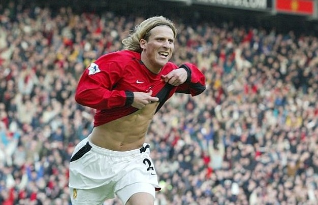 6 hang cong noi bat cua Man Utd anh 5