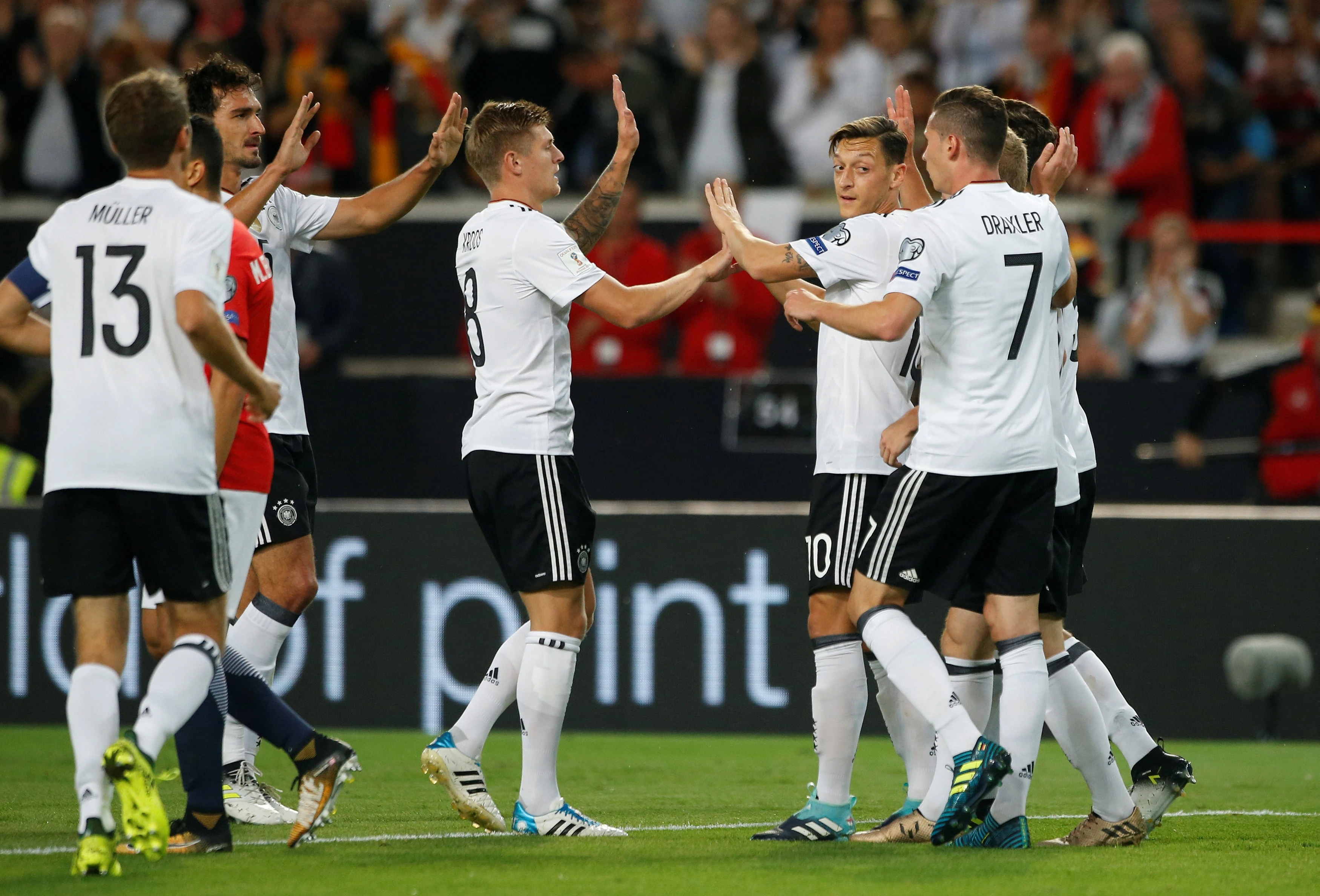 Duc tien sat ve du World Cup sau tran thang Na Uy anh 2