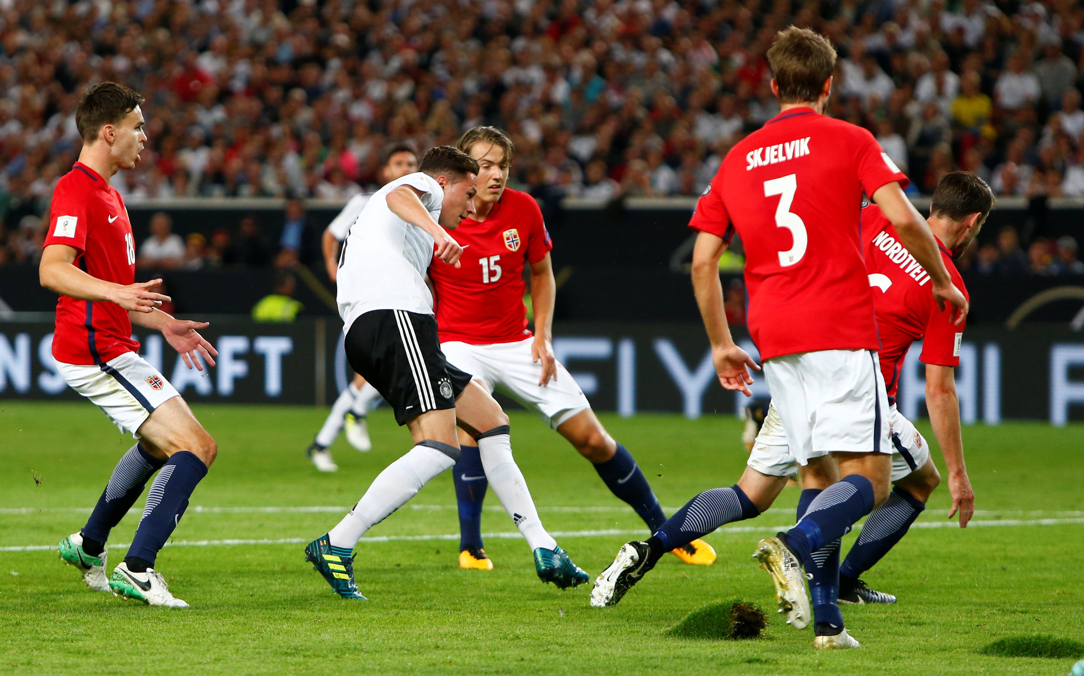 Duc tien sat ve du World Cup sau tran thang Na Uy anh 4