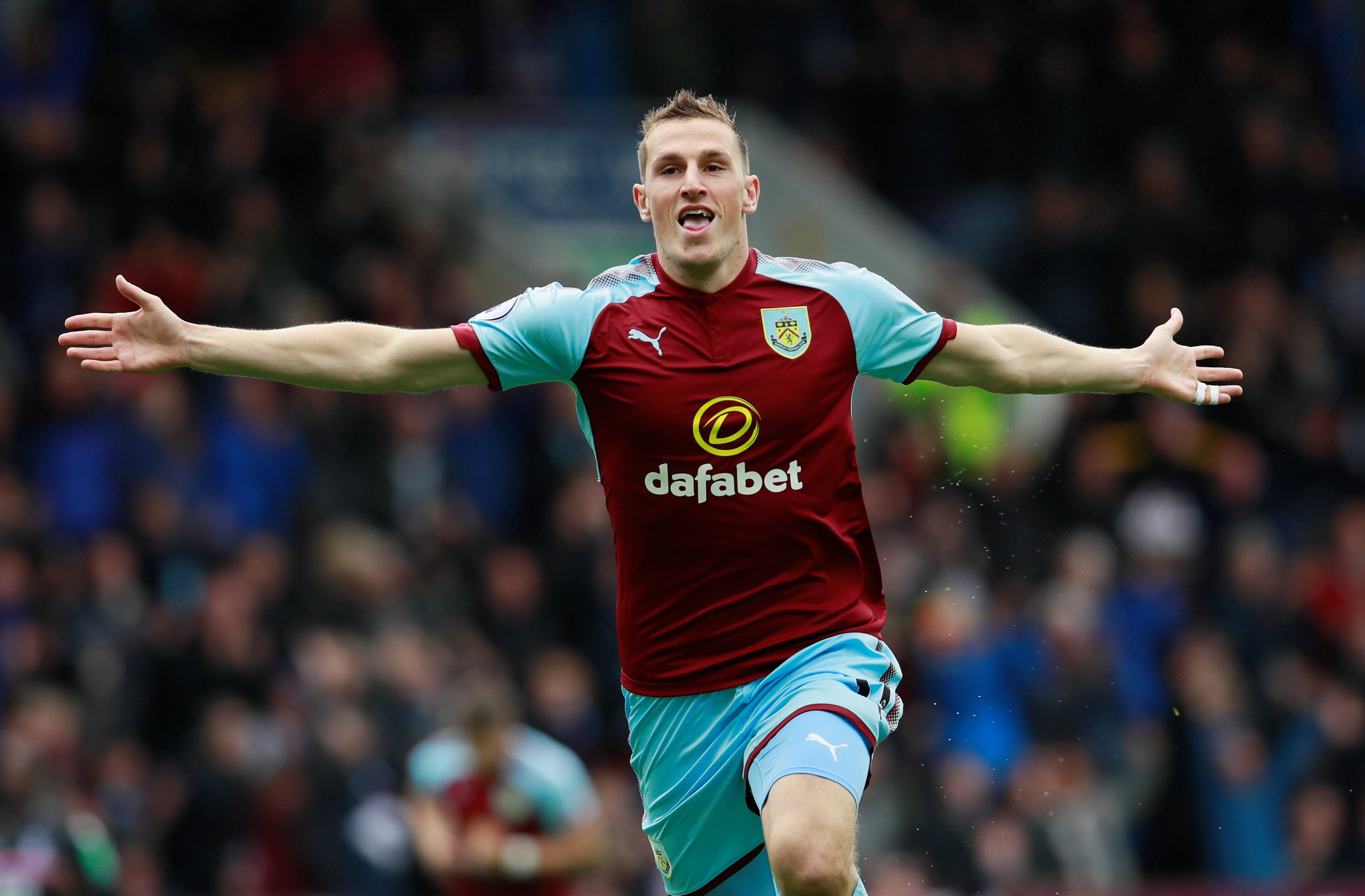 Crystal Palace tai lap ky luc te hai tu 92 nam tru anh 3