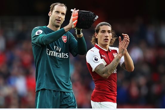 'Chelsea vo dich Premier League thi Arsenal cung co the' hinh anh