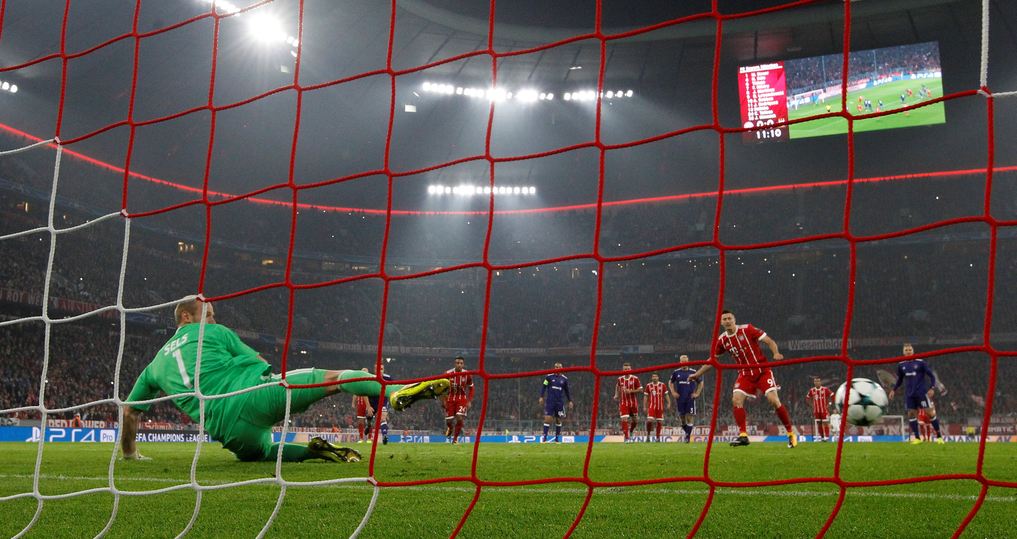 Bayern thang Anderlecht  3-0 anh 4