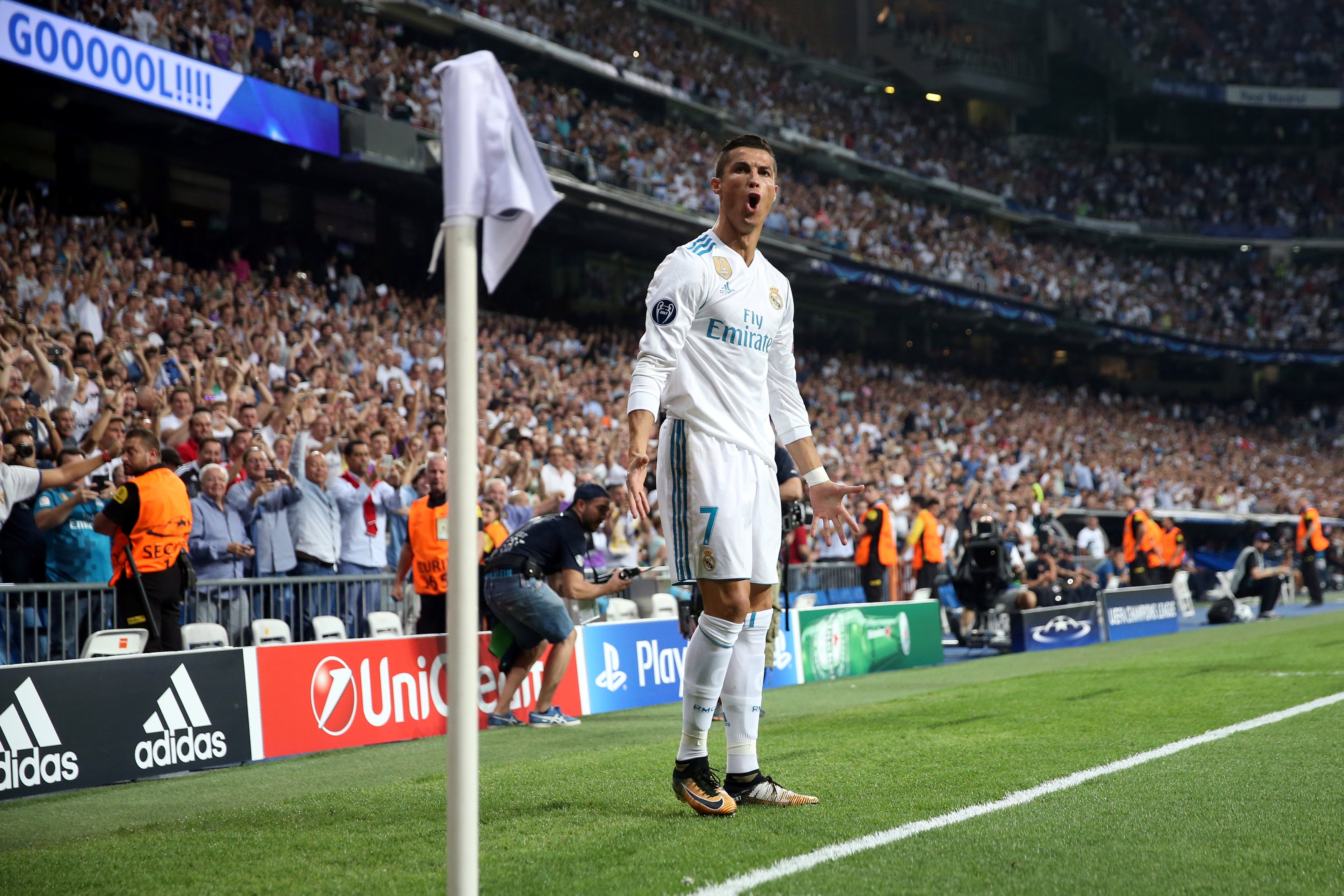 Ronaldo tro lai va lap cu dup anh 3