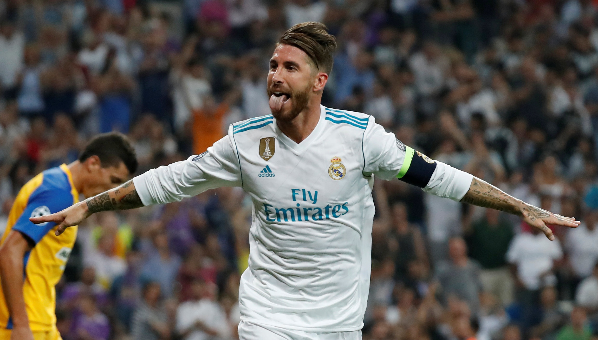 Ronaldo tro lai va lap cu dup anh 10