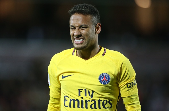 PSG chi dinh Cavani tiep tuc thuc hien phat den hinh anh