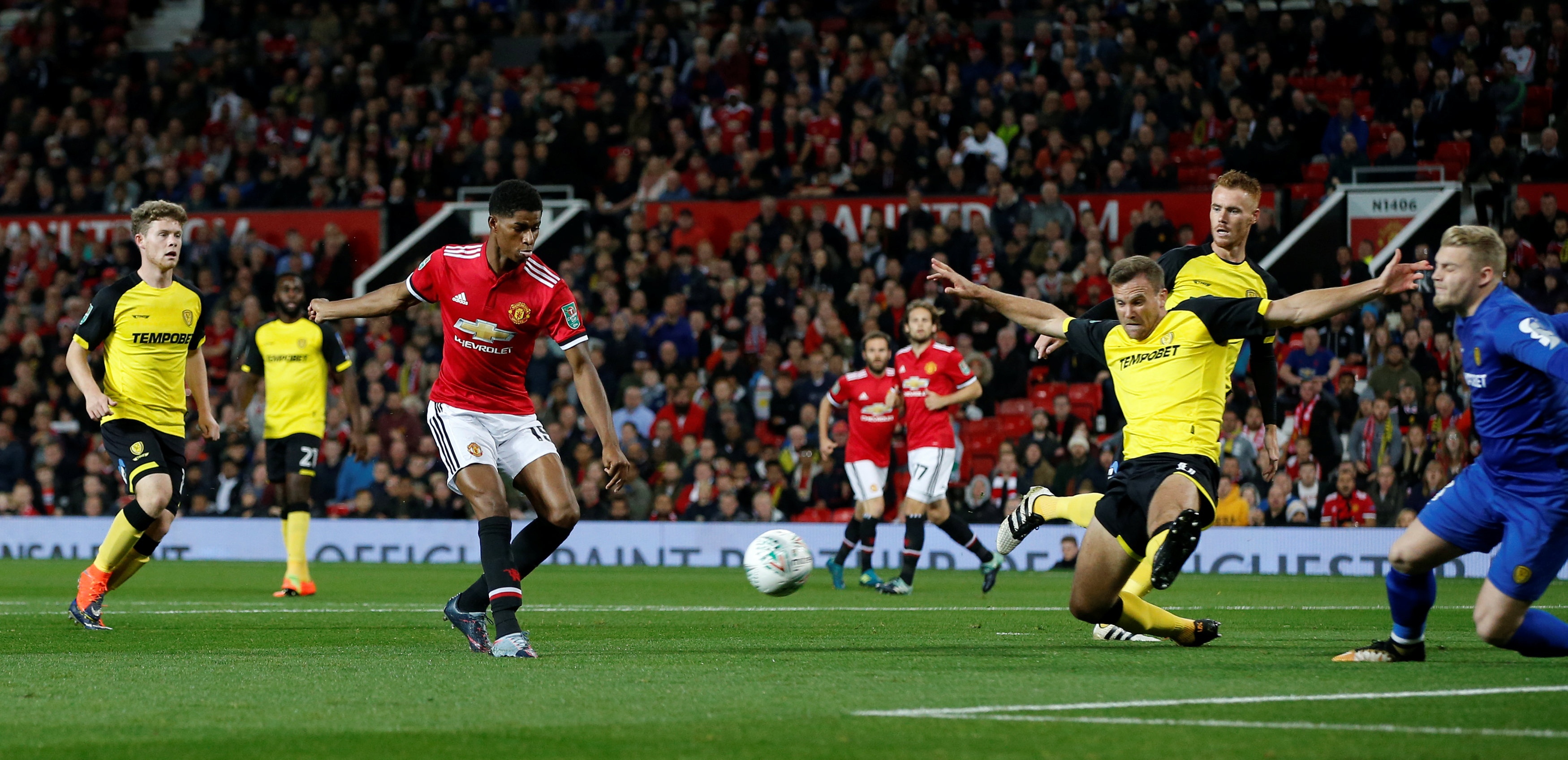 Man Utd vs Burton anh 2