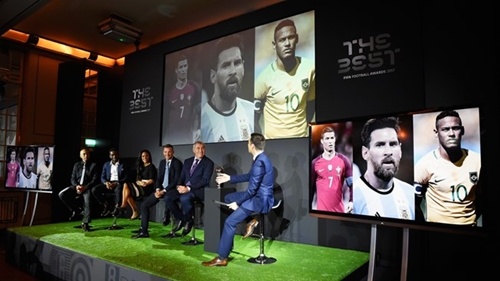 Ronaldo vao de cu The Best anh 8