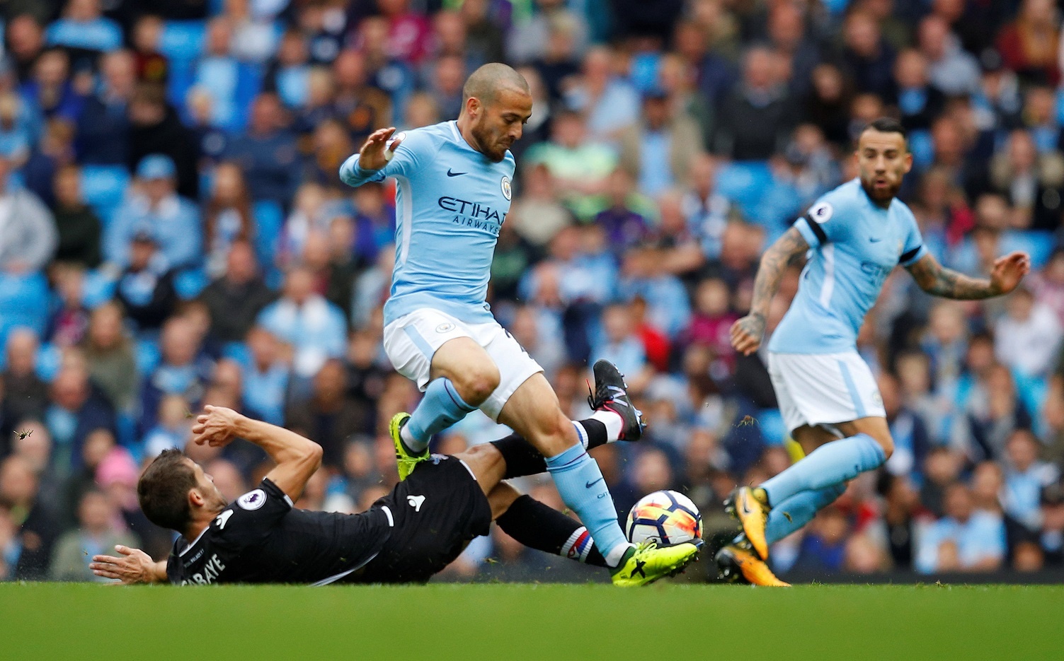 Man City tao ky tich chua tung co anh 2