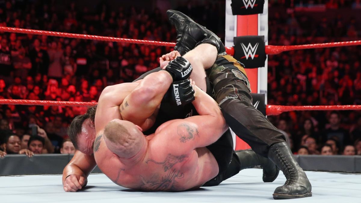 Nha cuu vo dich UFC ha guc 'quai vat' WWE anh 8